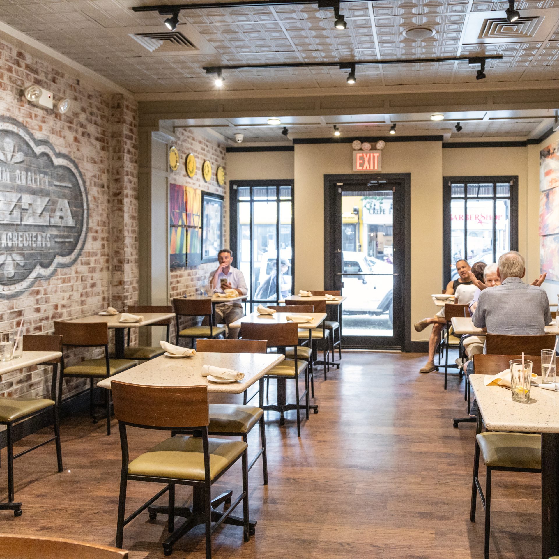 Reserve Your Table with Ease